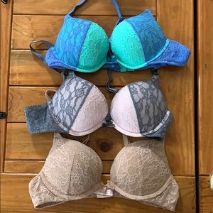 Victoria’s Secret bras